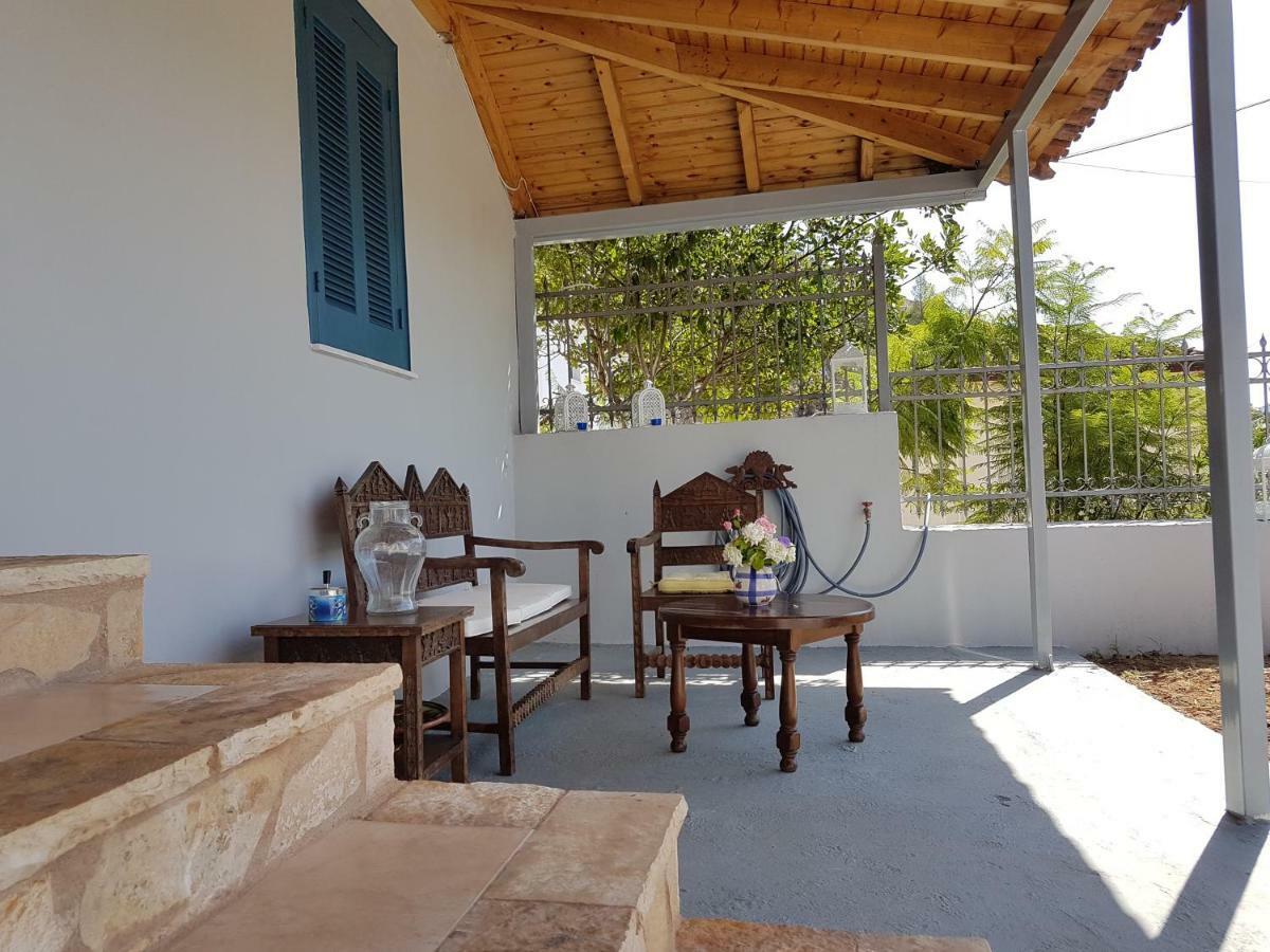 Nafplio Cozy Mountain Cottage Quarto foto